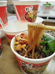 手工酸辣粉加盟培訓 土豆粉學習加盟 河南省杜老二餐飲管理有限 義烏市苗康衣架廠 酸辣粉